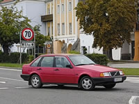 Volvo 440