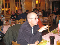 1. Volvofan.at Schnitzeln am 29.10.2005-vs_100.jpg